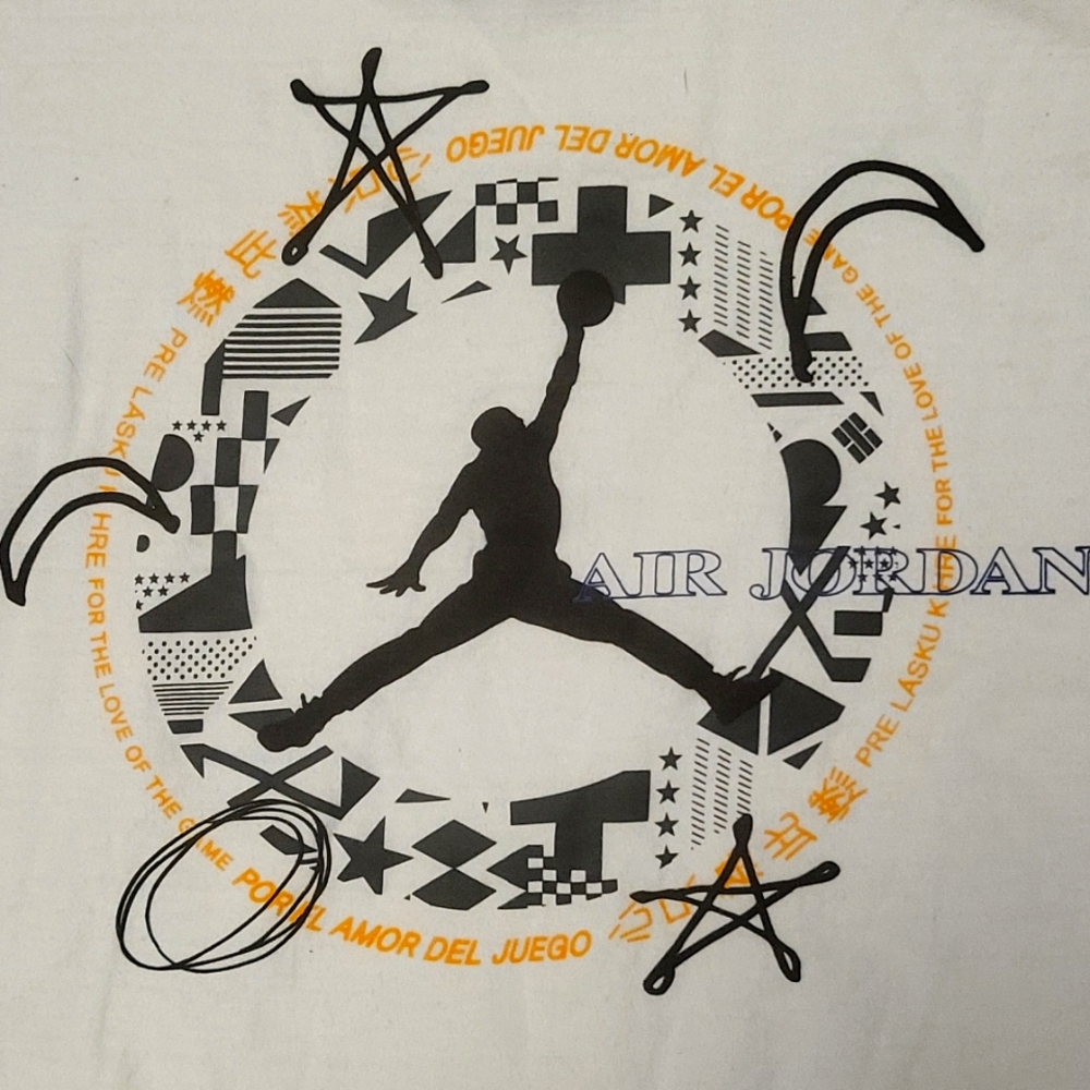 Vintage Jordan men's med white tee with brilliant design for AIR JORDAN'S